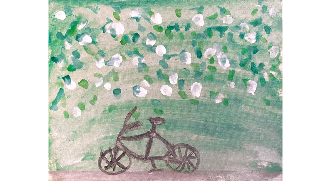 olivia-steiner-bike-in-a-field-editeed